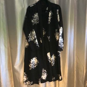 Kaii Los Angeles Floral kimono cardigan